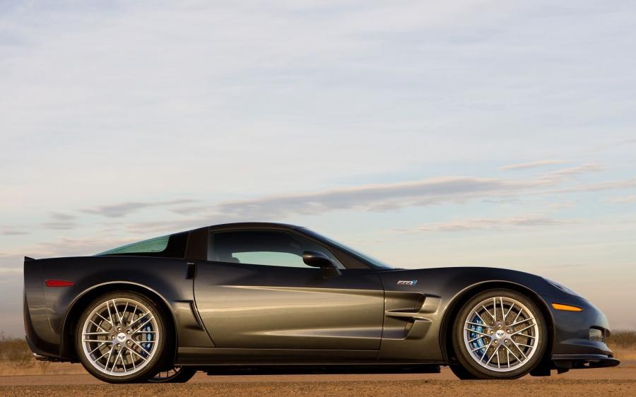  Chevrolet Corvette ZR1 2009 года  (фото 179 из 290)